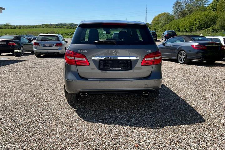 undefined Mercedes B200 fra 2014