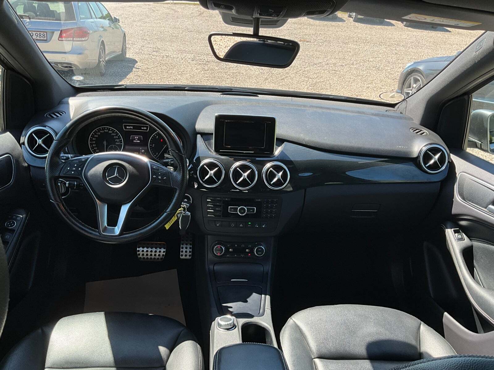 undefined Mercedes B200 fra 2014