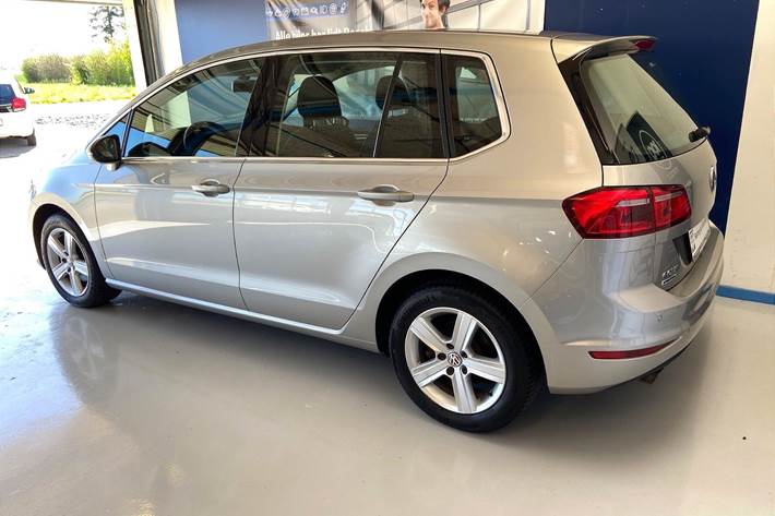 undefined VW Golf Sportsvan fra 2015