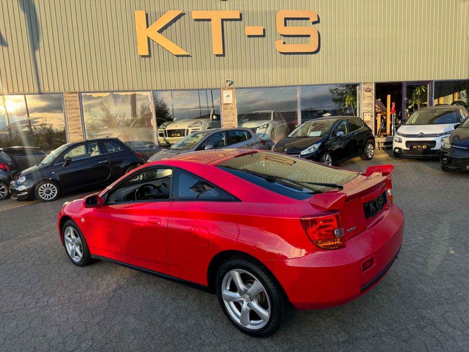 undefined Toyota Celica fra 1999 set udefra