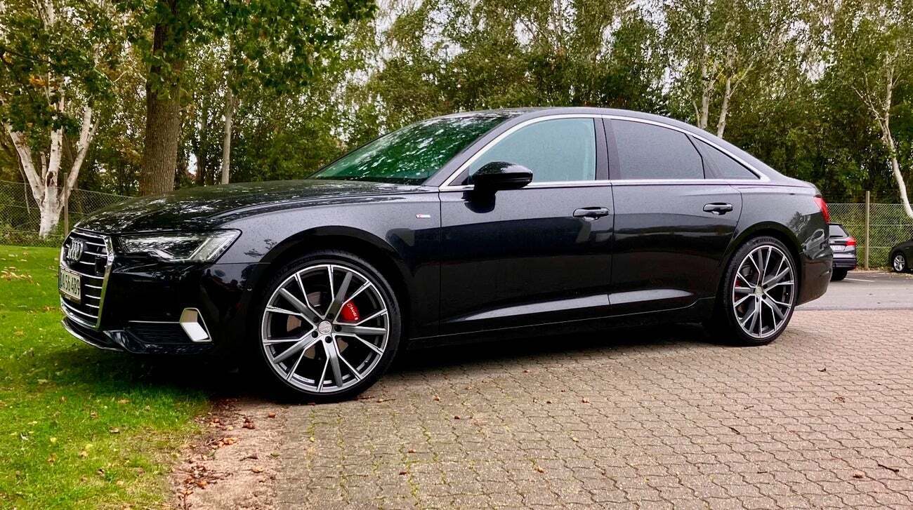 undefined Audi A6 fra 2019 set udefra