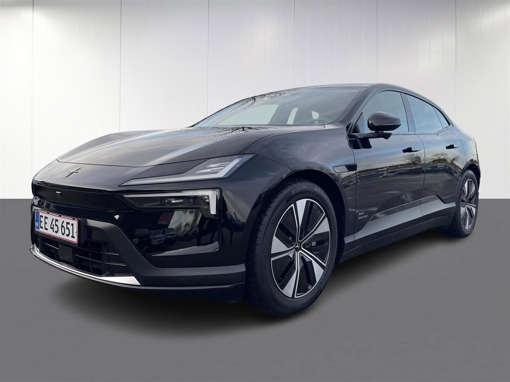 Polestar 4