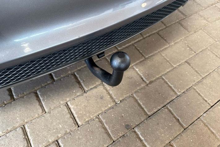 Grå Mercedes CLA220 fra 2015