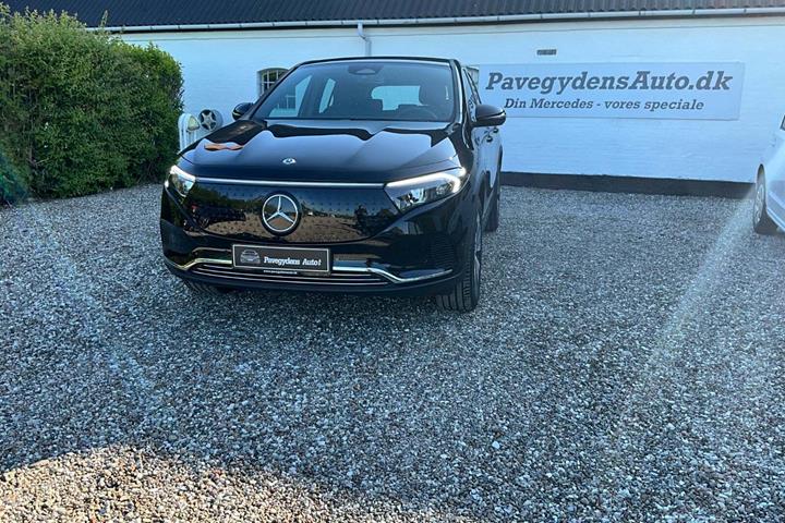 Sort Mercedes EQA250+ fra 2024