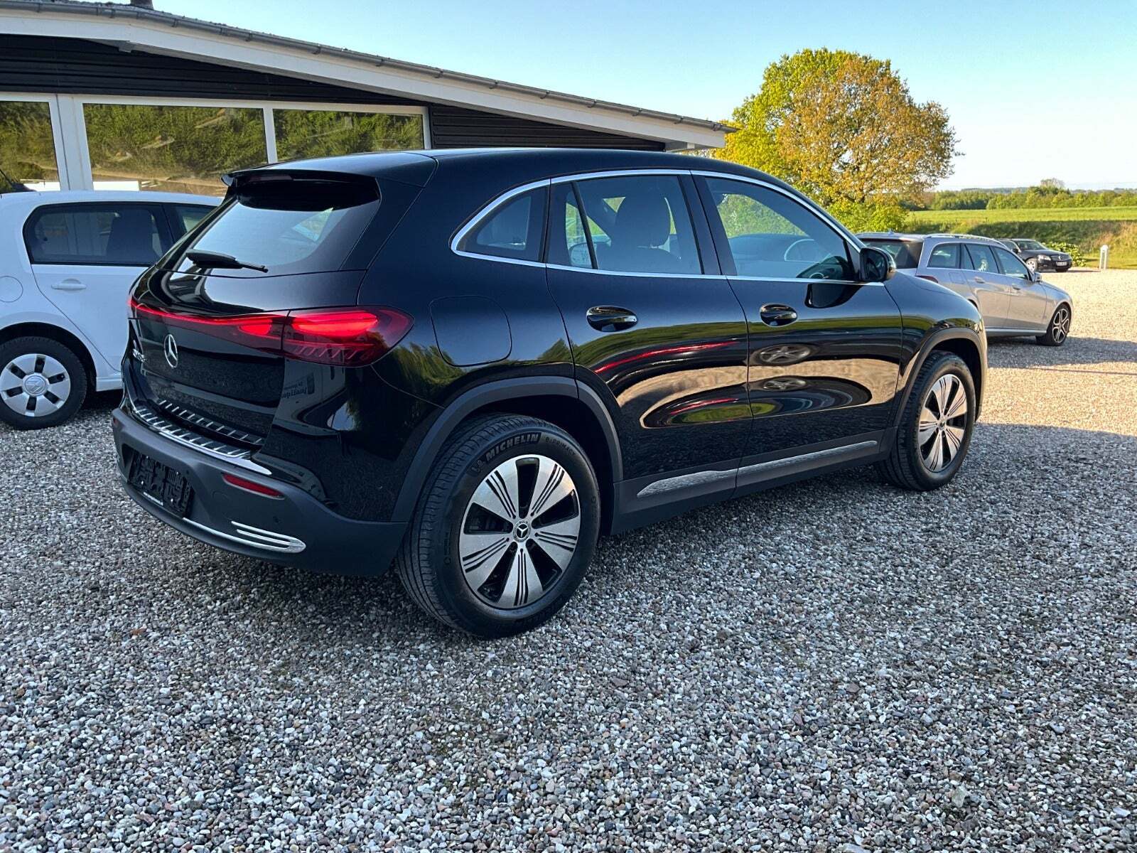 Sort Mercedes EQA250+ fra 2024
