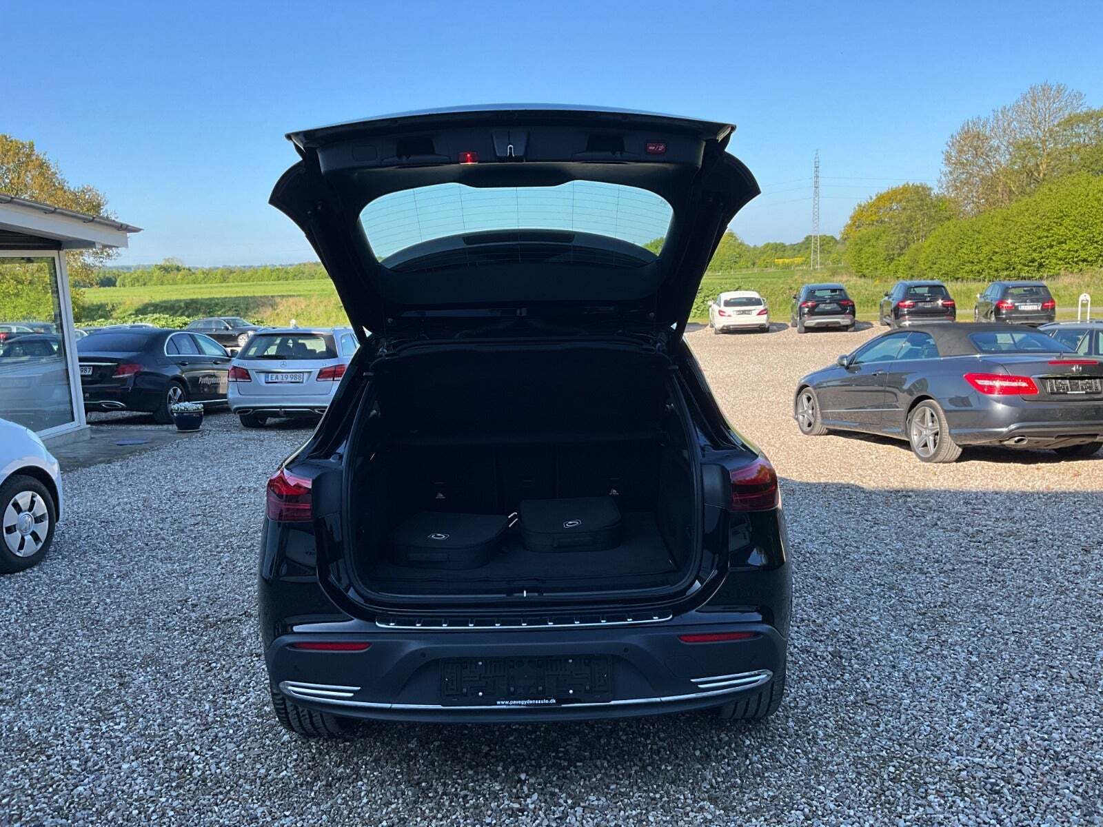 Sort Mercedes EQA250+ fra 2024