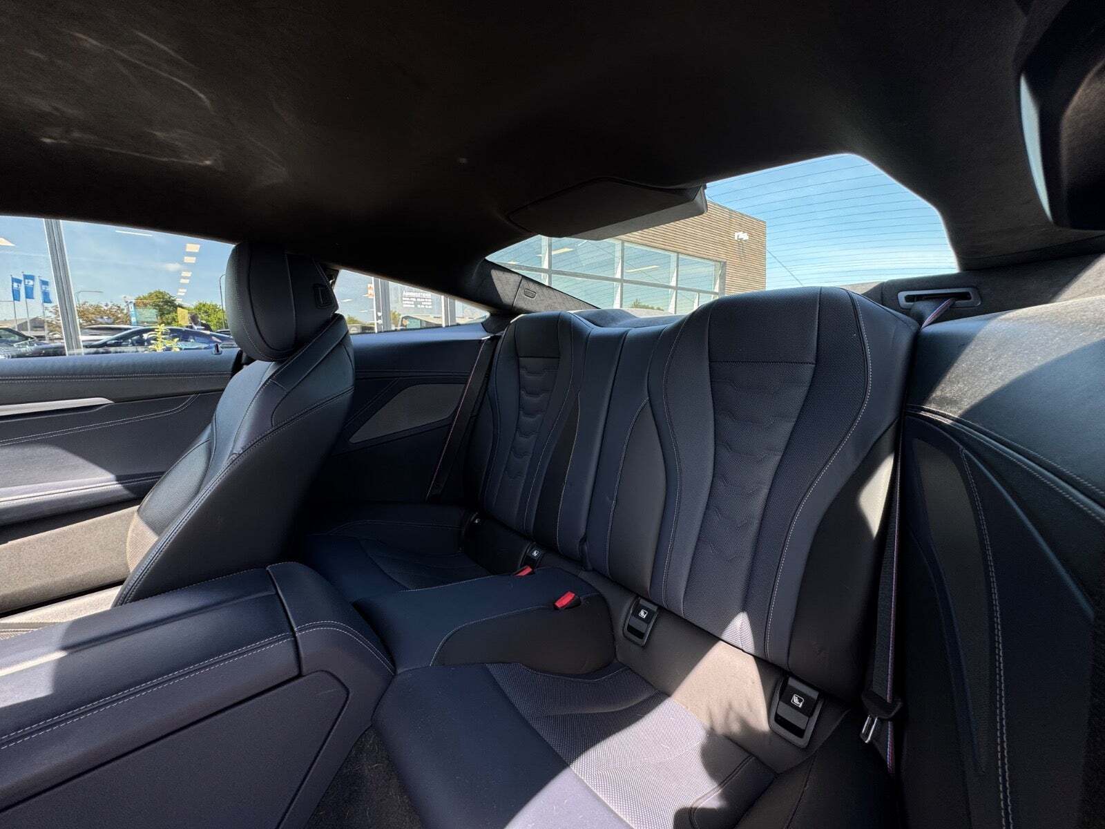 Sort BMW 840d fra 2019 set indefra