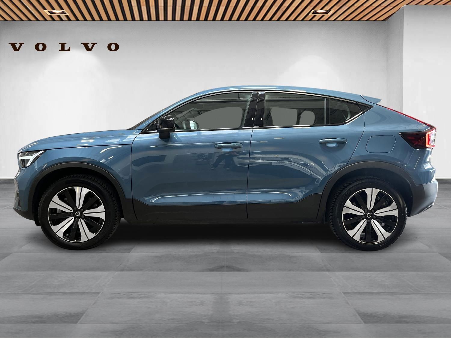 Volvo C40 P6 Recharge Plus 231HK 4d Aut.