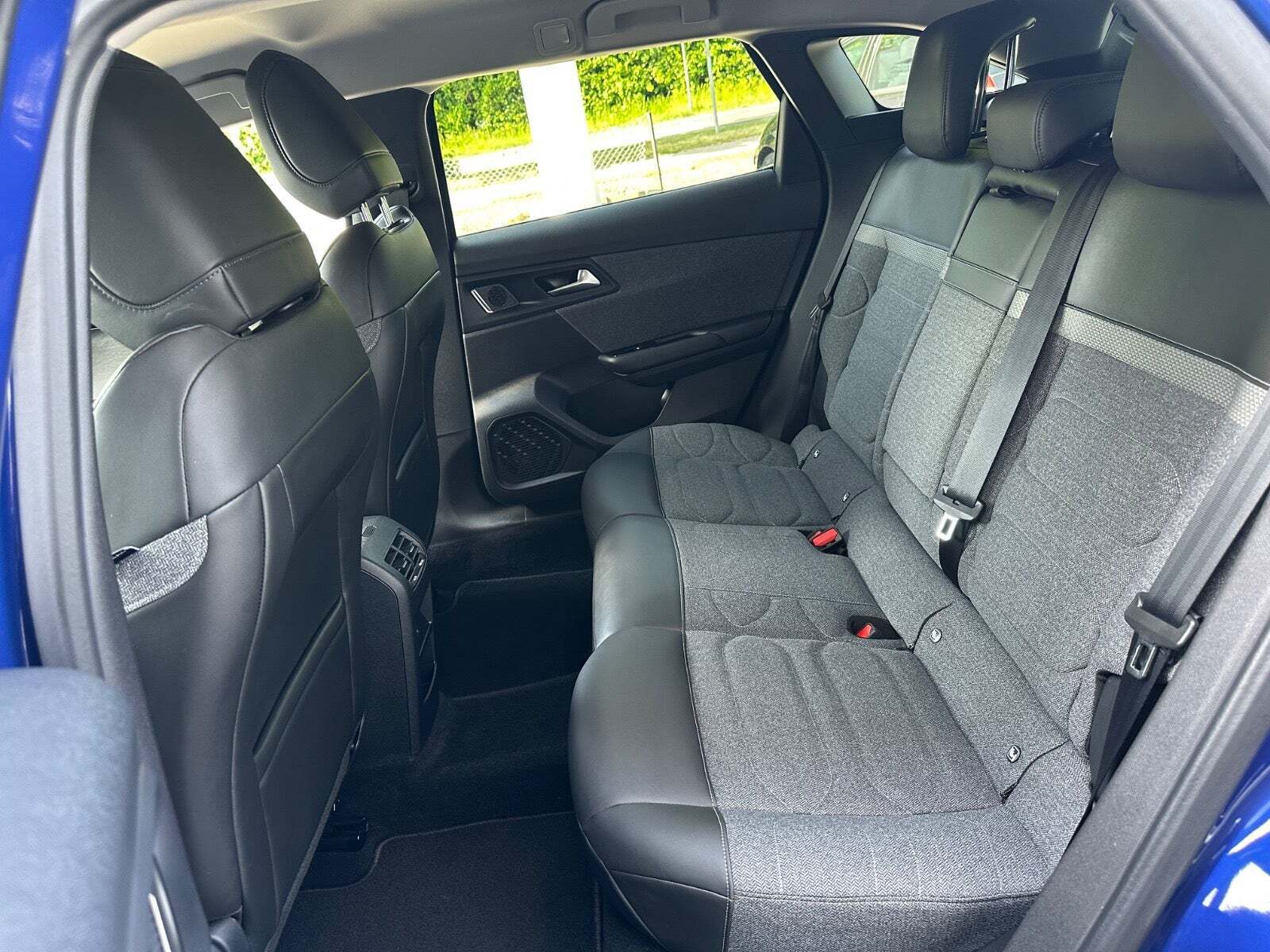 Citroën C5 X 1,6 Hybrid Concorde Premiere Pack EAT8