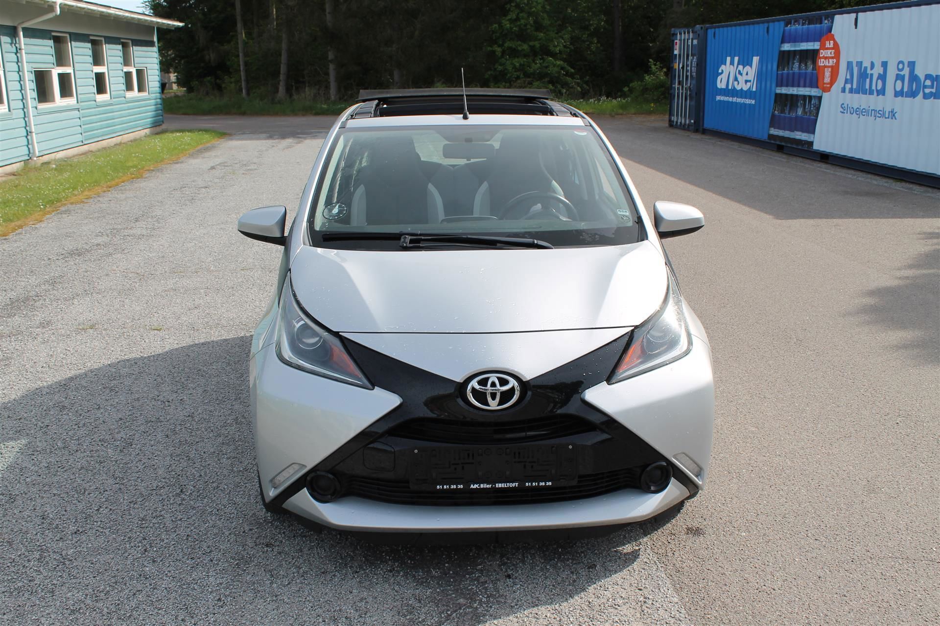 Toyota Aygo 1,0 VVT-I X-Sky 69HK 5d