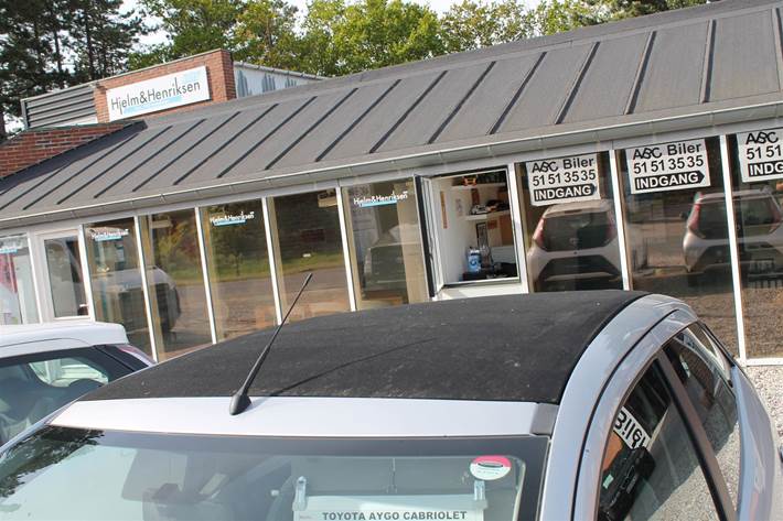 Sølv Toyota Aygo fra 2016