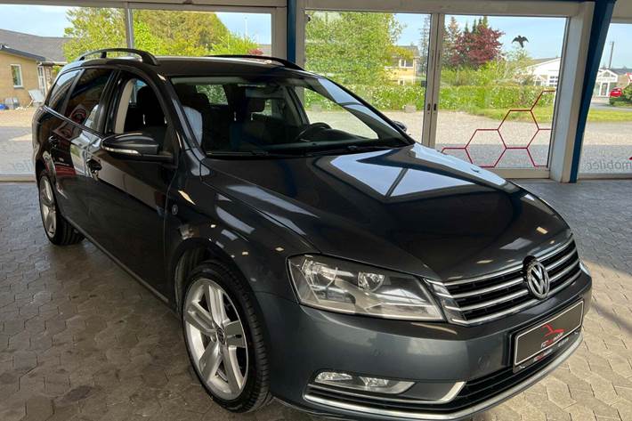 undefined VW Passat fra 2012 set udefra