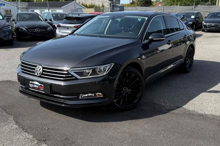 undefined VW Passat fra 2018 set udefra