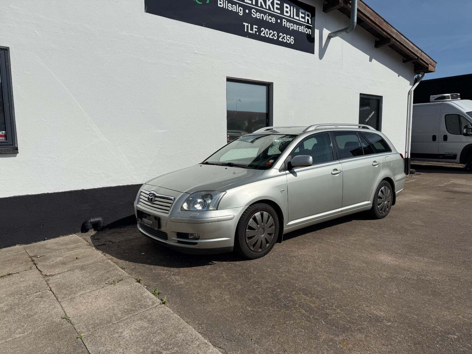 undefined Toyota Avensis fra 2005