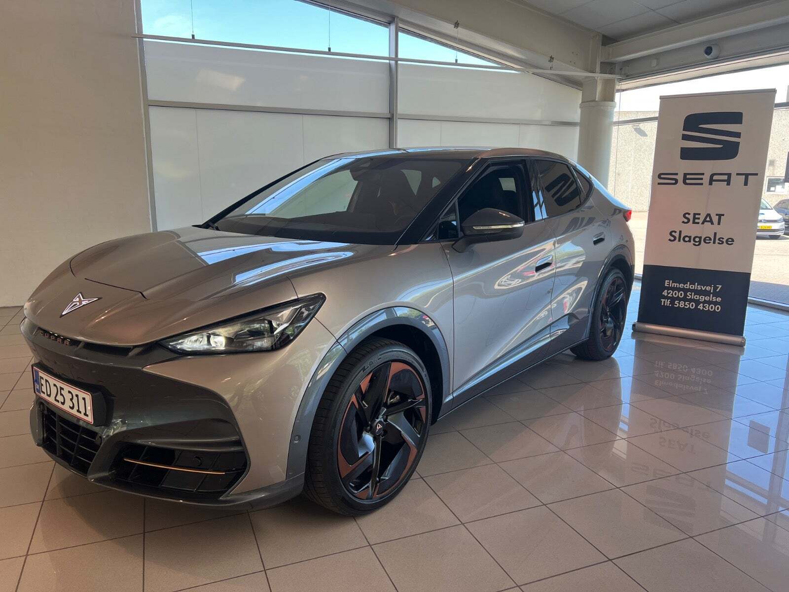 undefined Cupra Tavascan fra 2024 set udefra