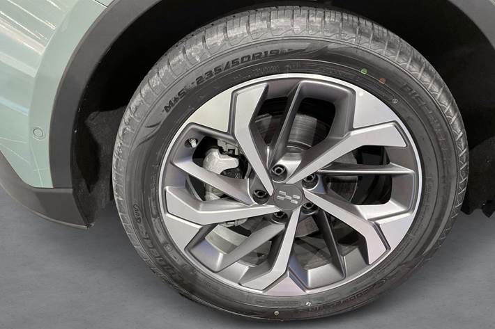 Blå Aiways U5 fra 2025