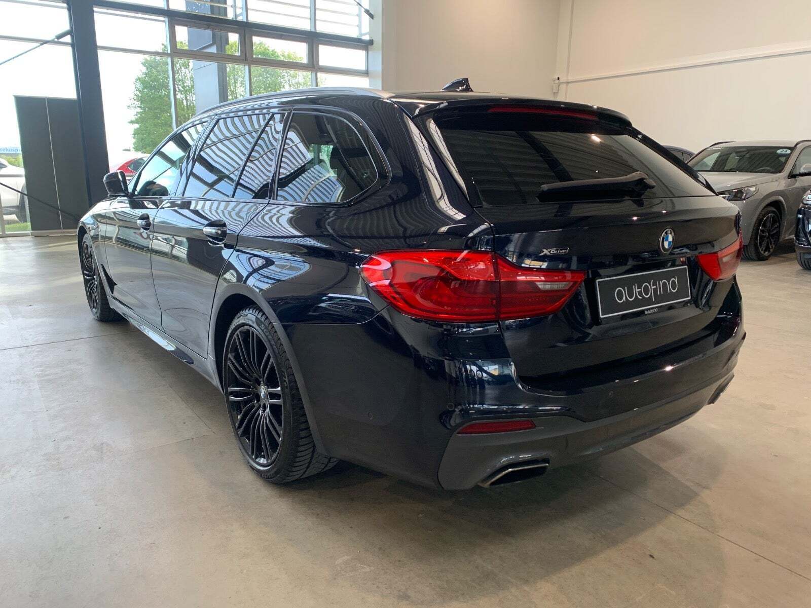BMW 540i