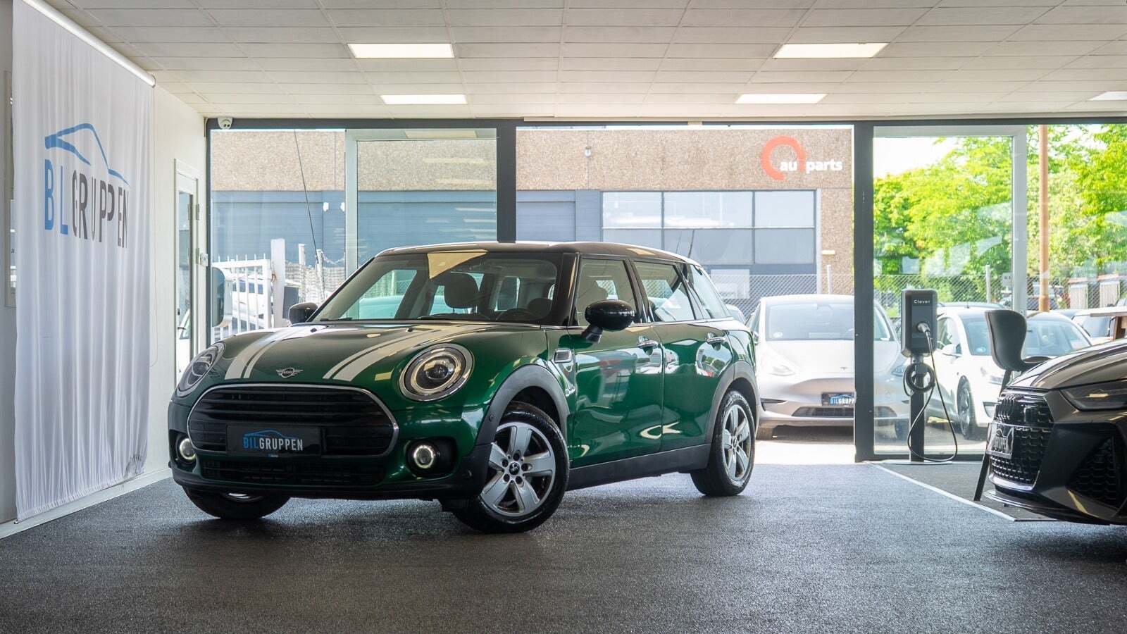 Grøn Mini Clubman Cooper fra 2020