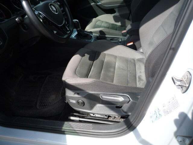 VW Golf VII 1,6 TDi 115 Comfortline Variant DSG