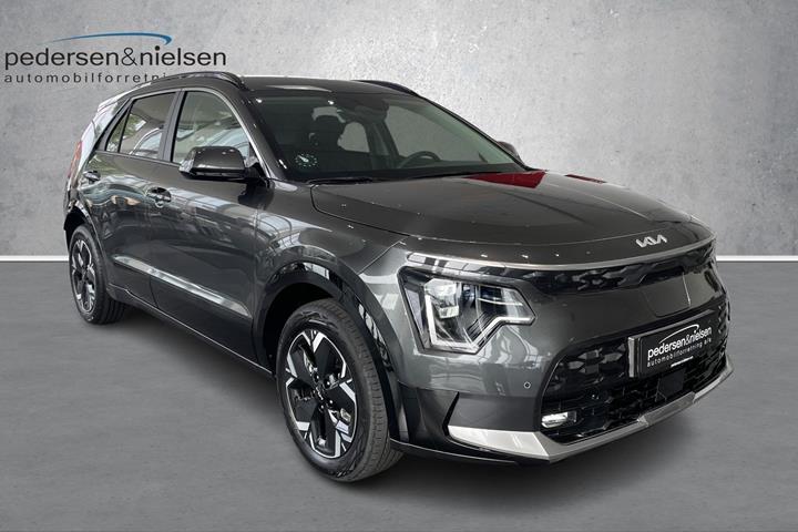 Grå Kia Niro EV fra 2025