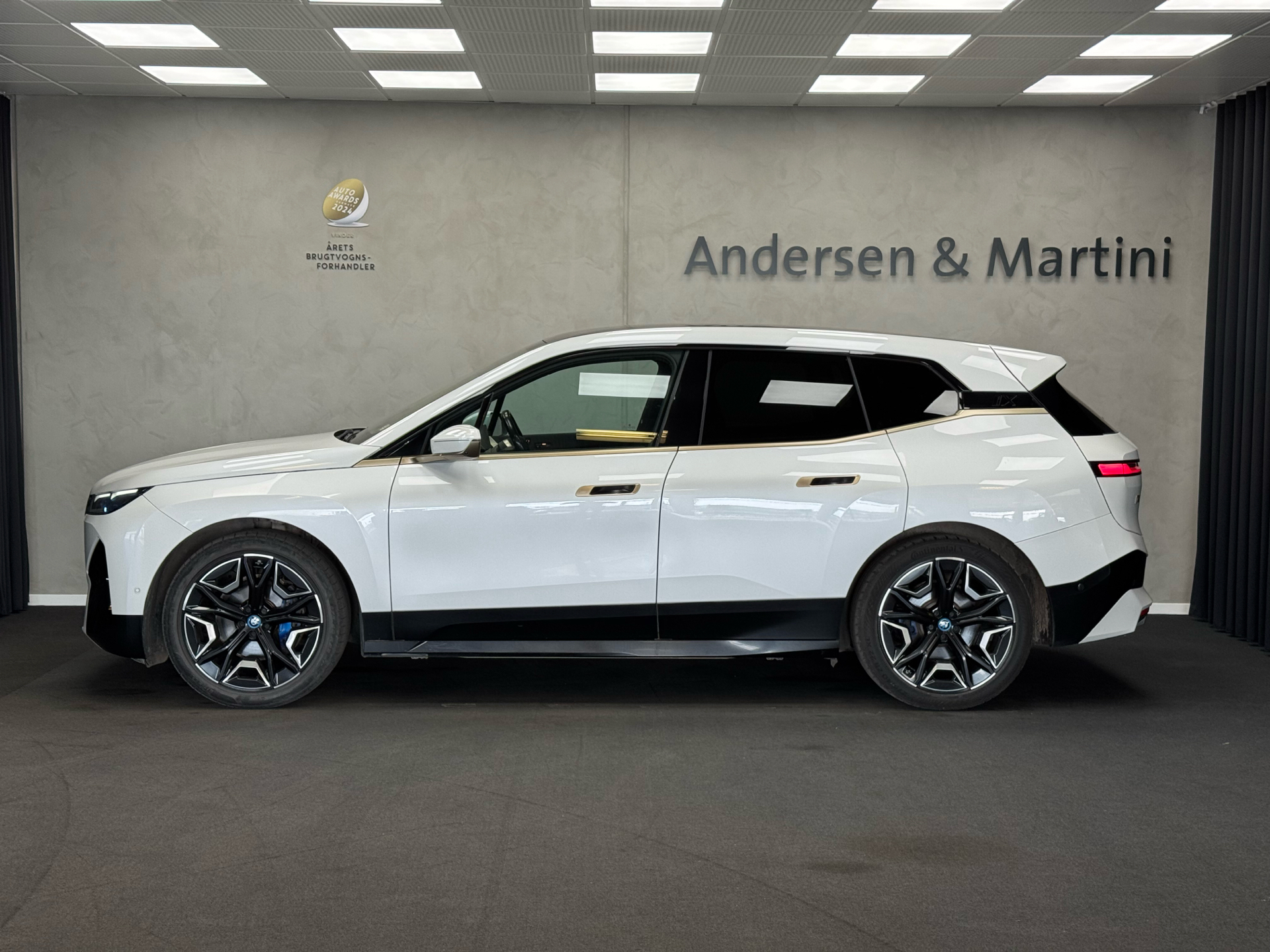 BMW iX 50 EL Fully Charged XDrive 523HK 5d Aut.