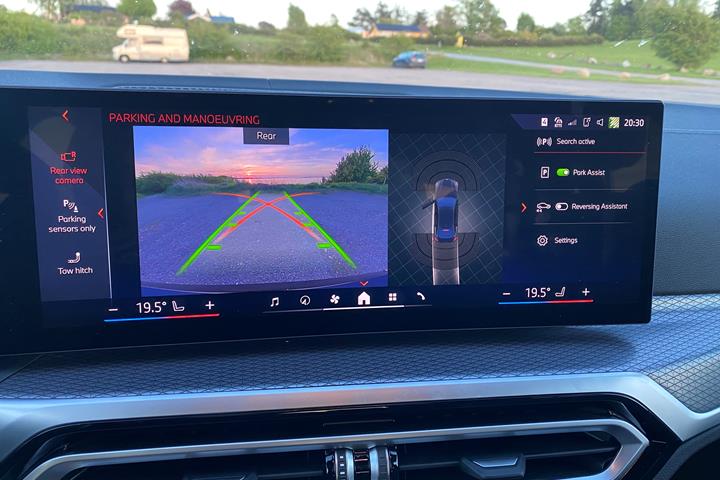 Sort BMW i4 fra 2023
