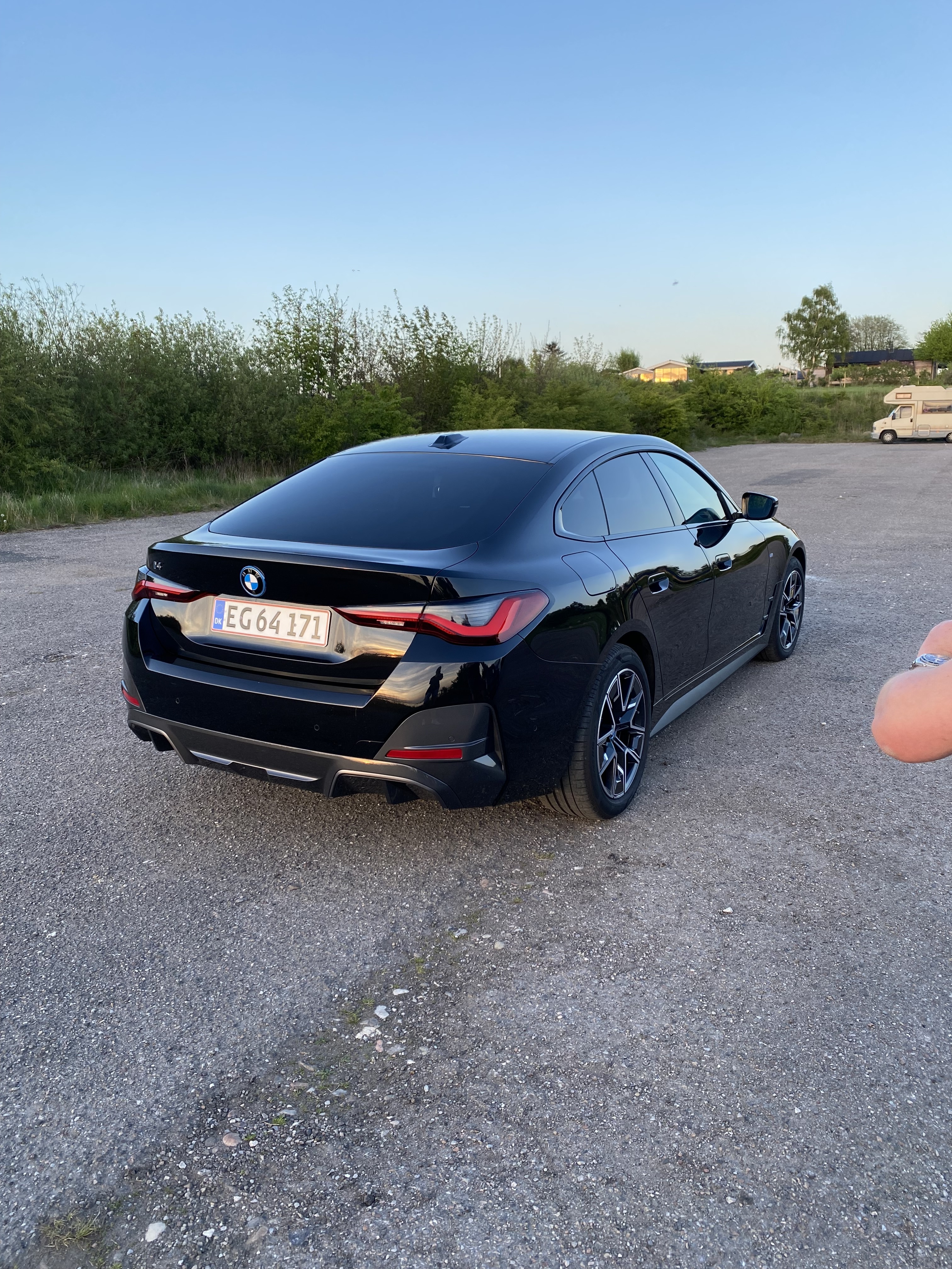 Sort BMW i4 fra 2023