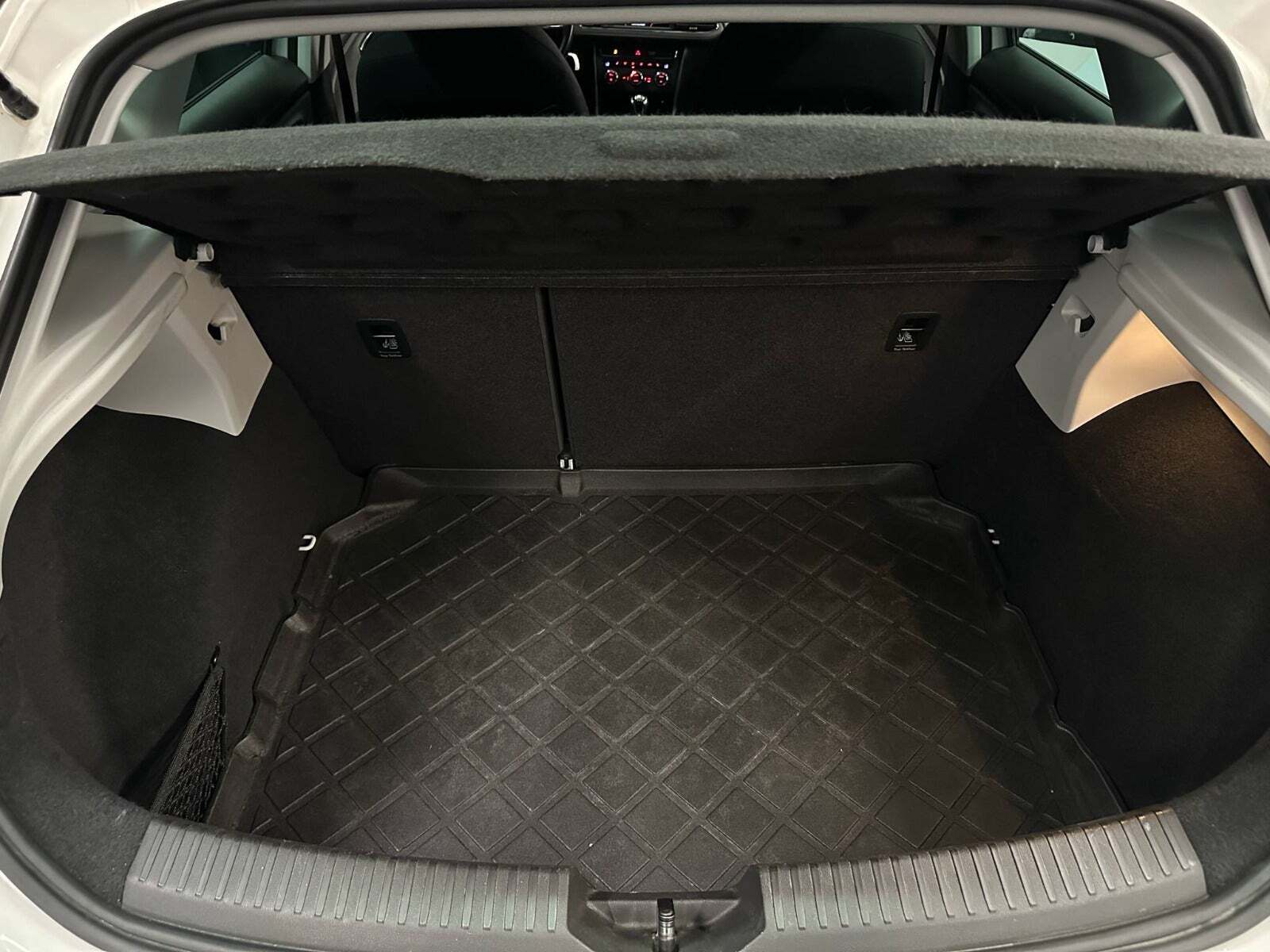 Hvid Seat Leon fra 2017