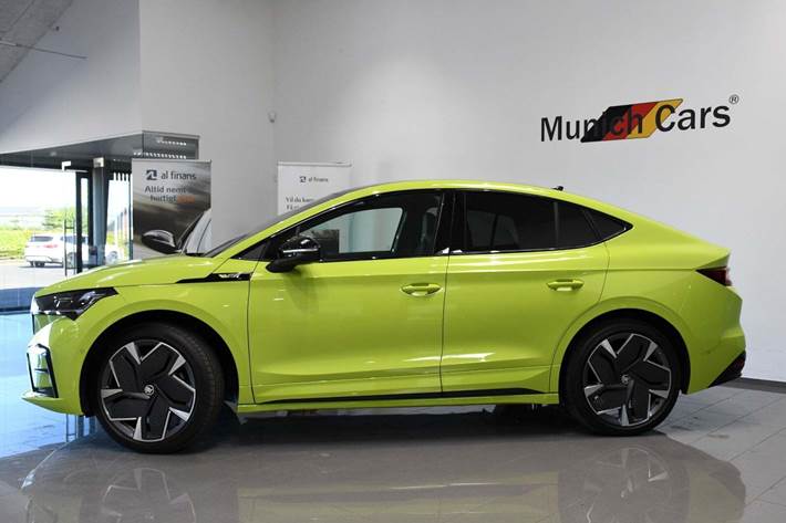 Grøn Skoda Enyaq fra 2024