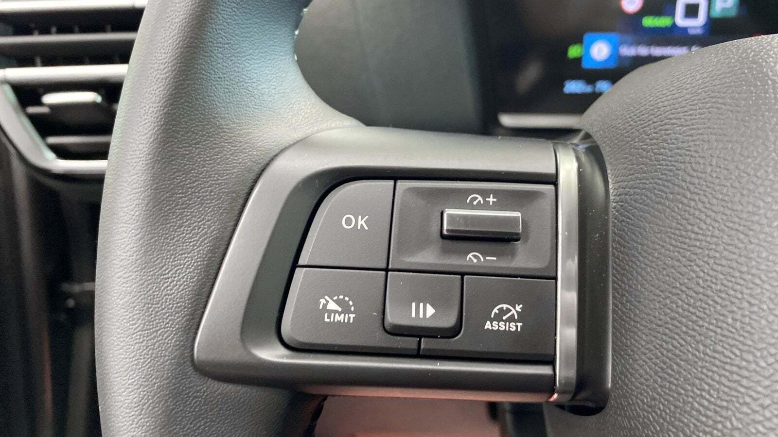 Grå Citroën ë-C4 X fra 2023