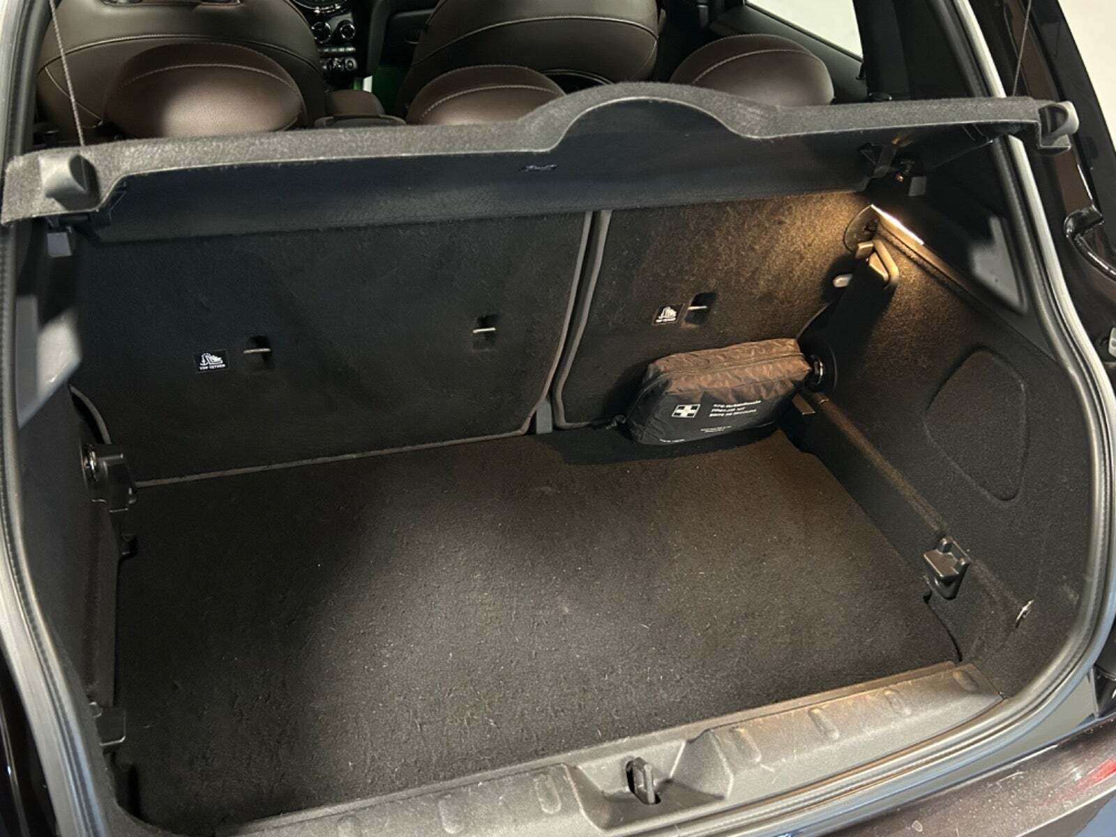 Brun Mini Cooper fra 2015