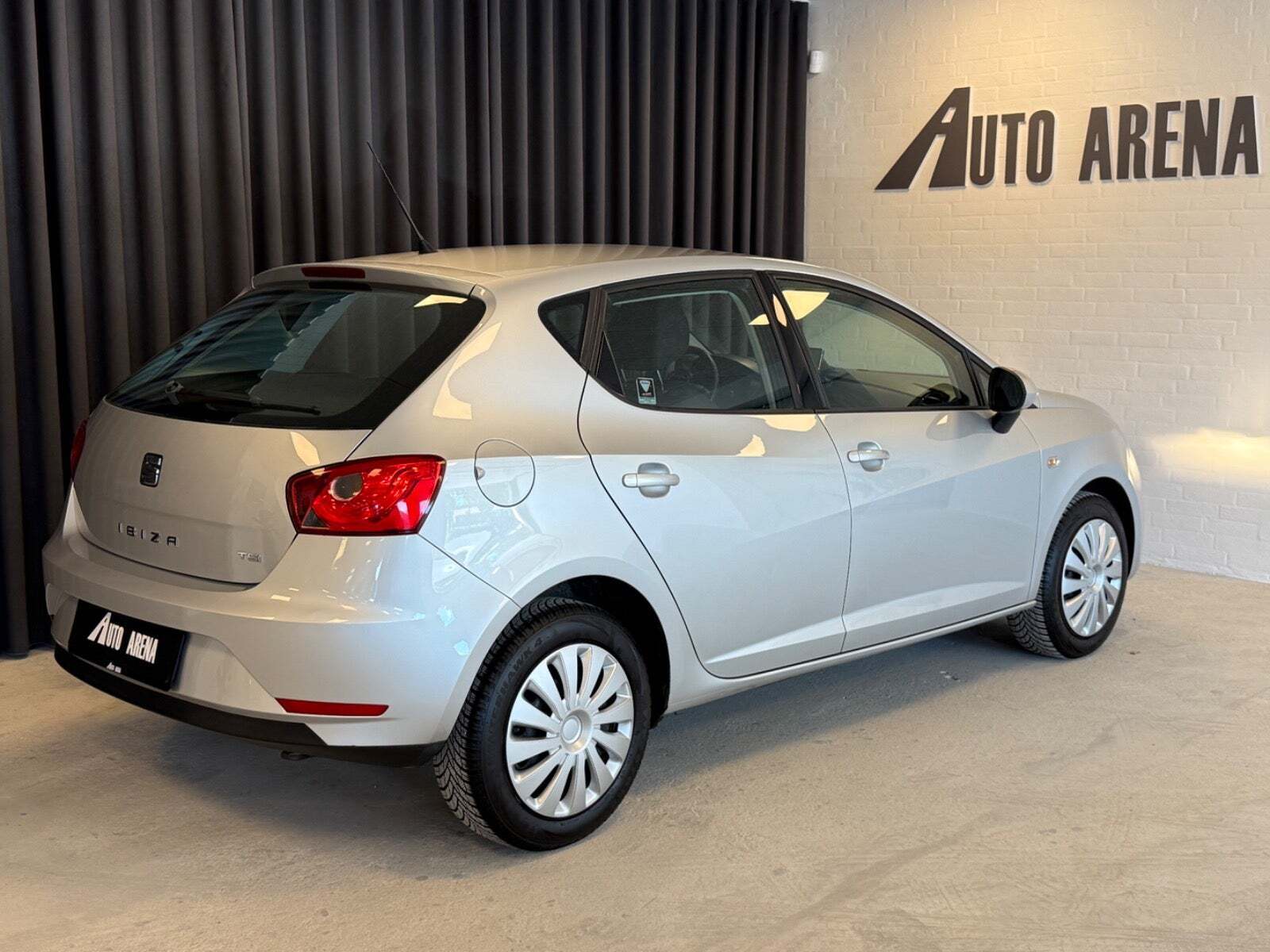 Grå Seat Ibiza fra 2015