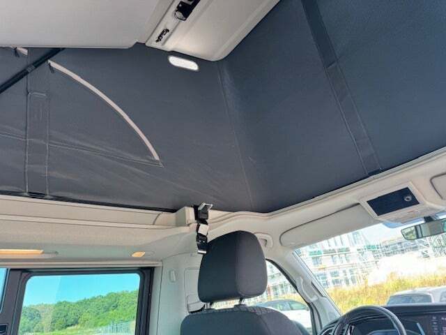 Hvid VW Multivan fra 2020