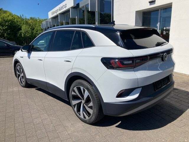 Hvid VW ID.4 fra 2021