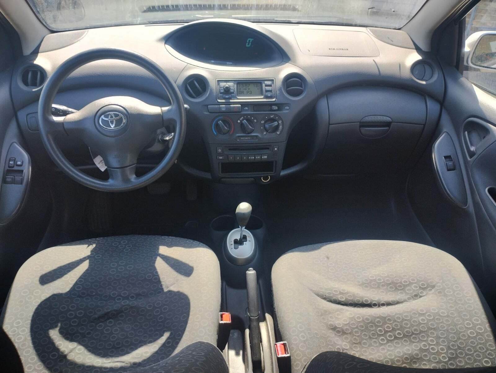 undefined Toyota Yaris fra 2003