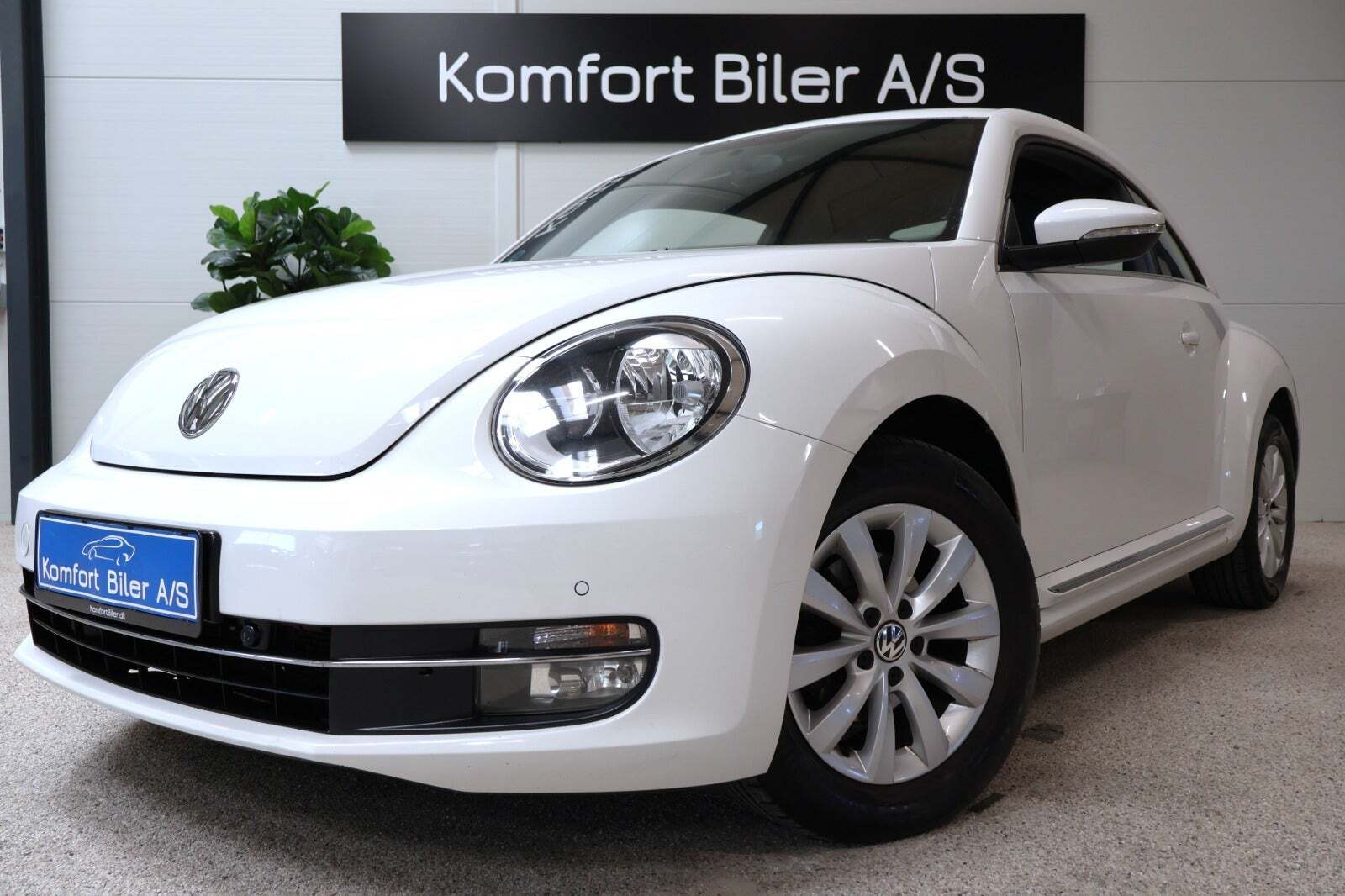 Hvid VW The Beetle fra 2012