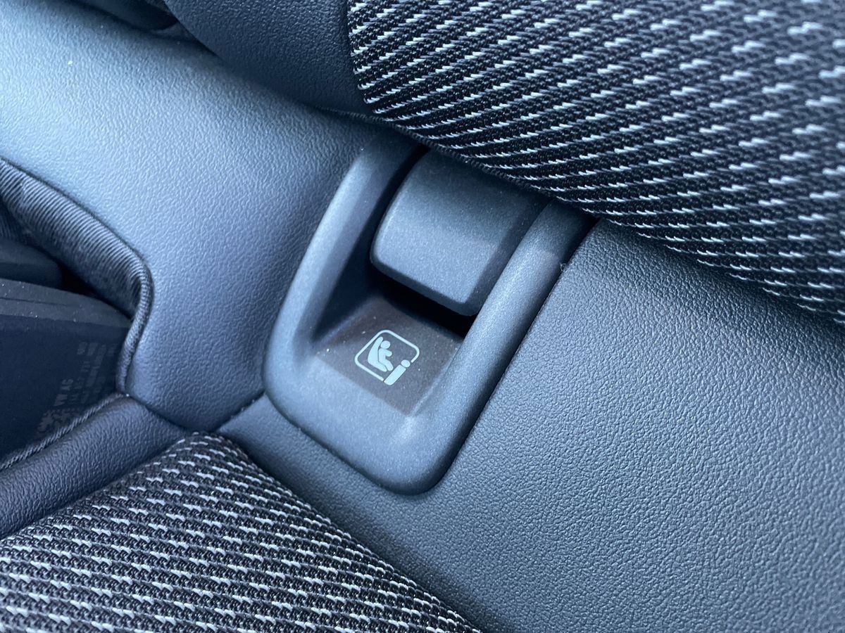 Blå Audi Q4 e-tron fra 2023