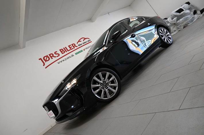 Sort Mazda 3 fra 2019
