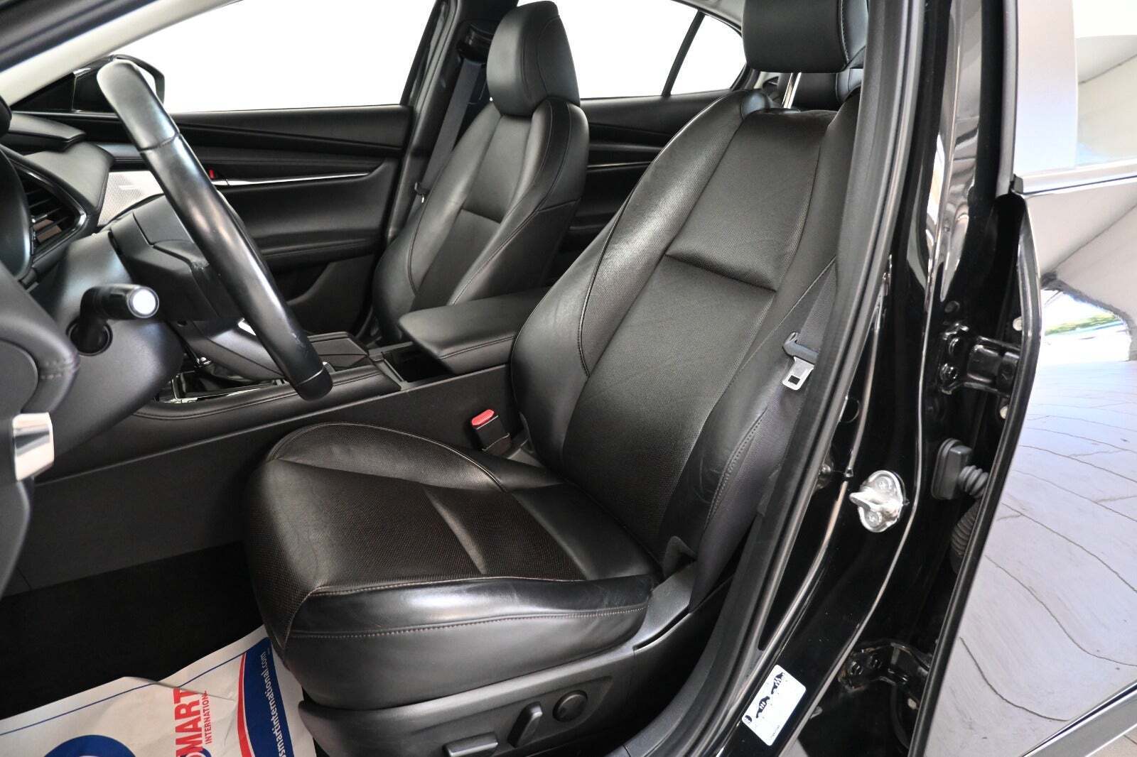 Sort Mazda 3 fra 2019