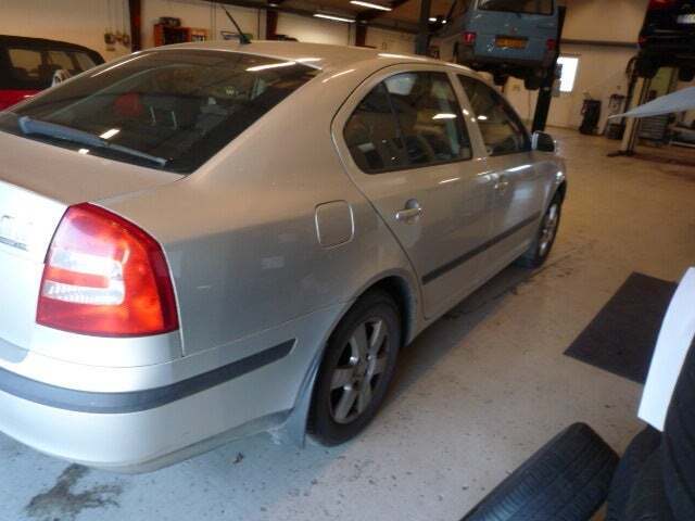 Sølv Skoda Octavia fra 2007