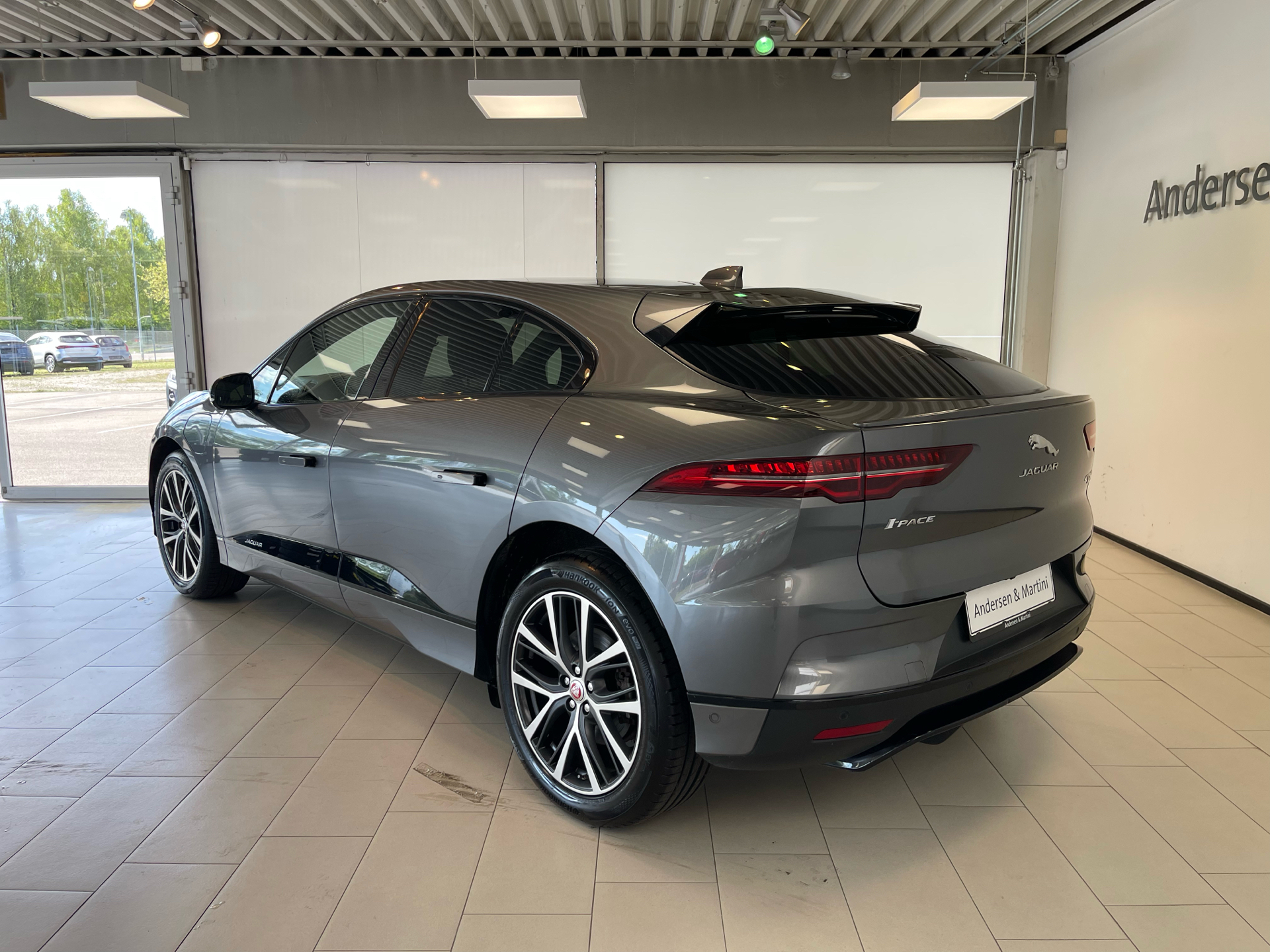 Jaguar I-Pace