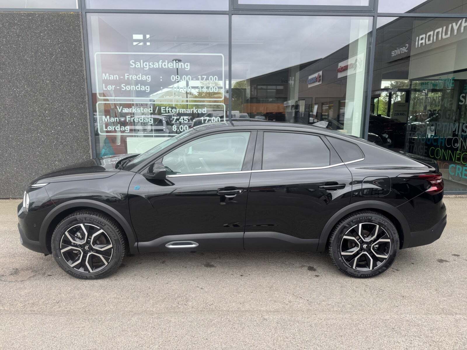 Citroën ë-C4 X