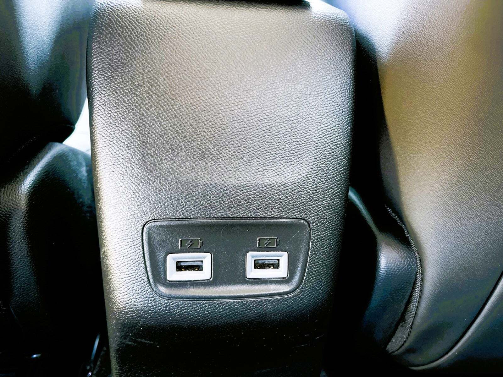 Bronze Peugeot 2008 fra 2021