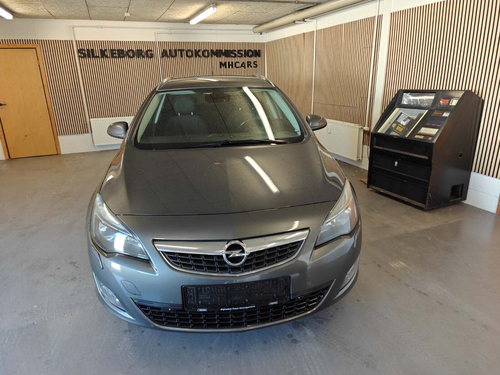 undefined Opel Astra fra 2011
