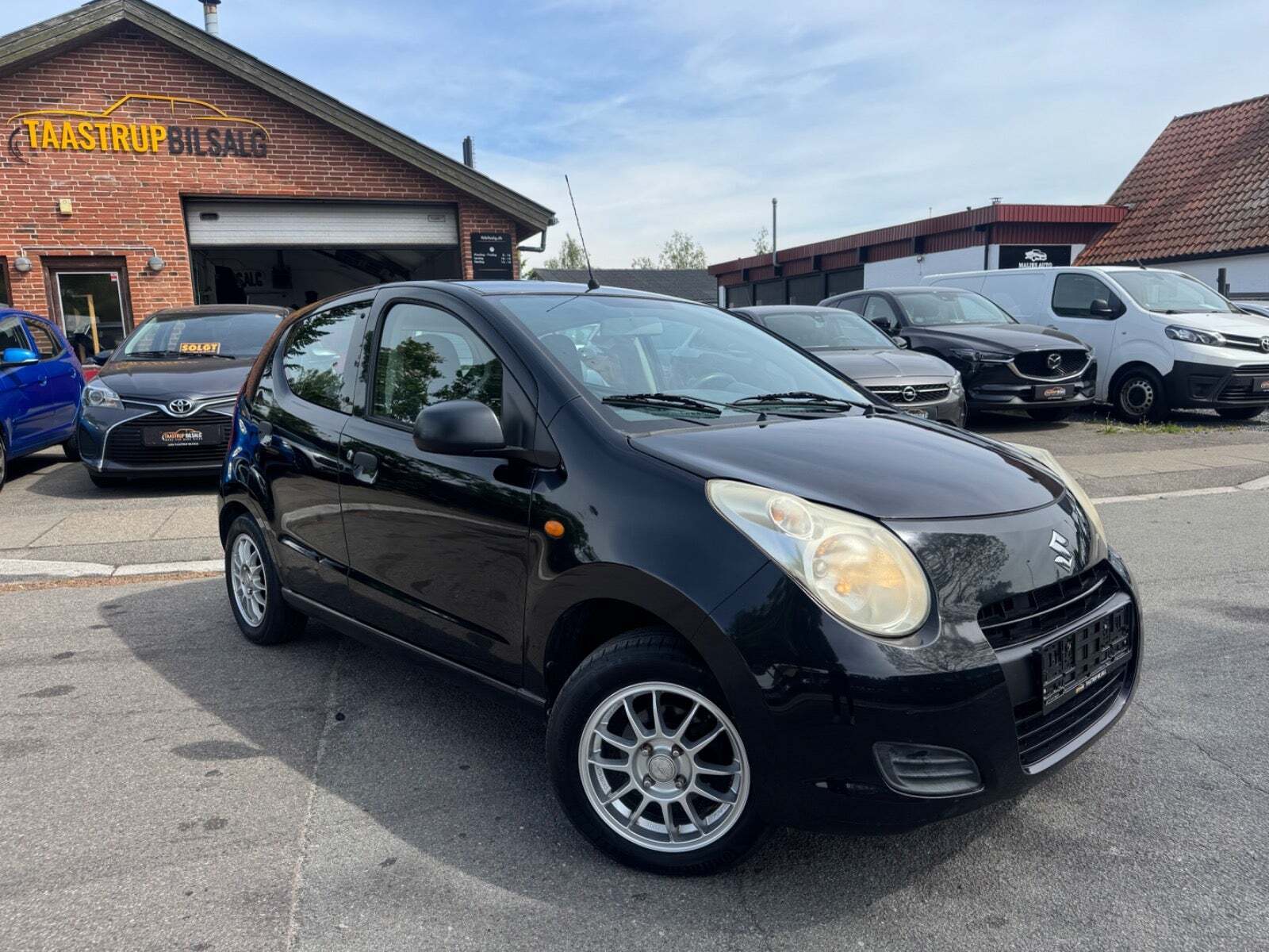 undefined Suzuki Alto fra 2012 set udefra