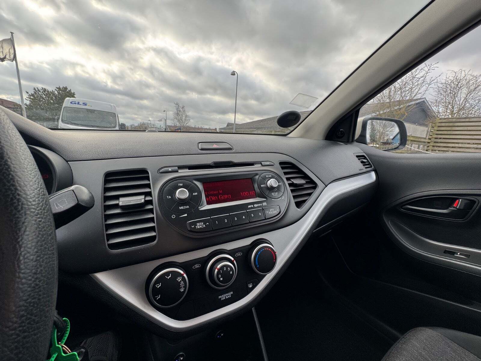 undefined Kia Picanto fra 2013