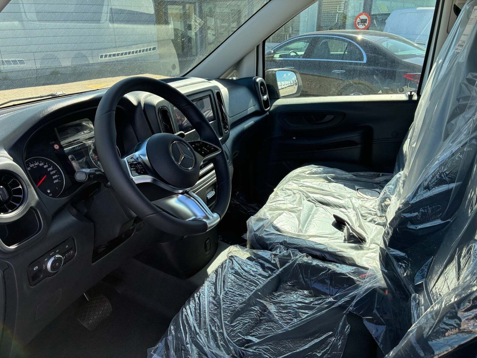 Mercedes Vito 114 2,0 CDi A3 Kassevogn PRO RWD