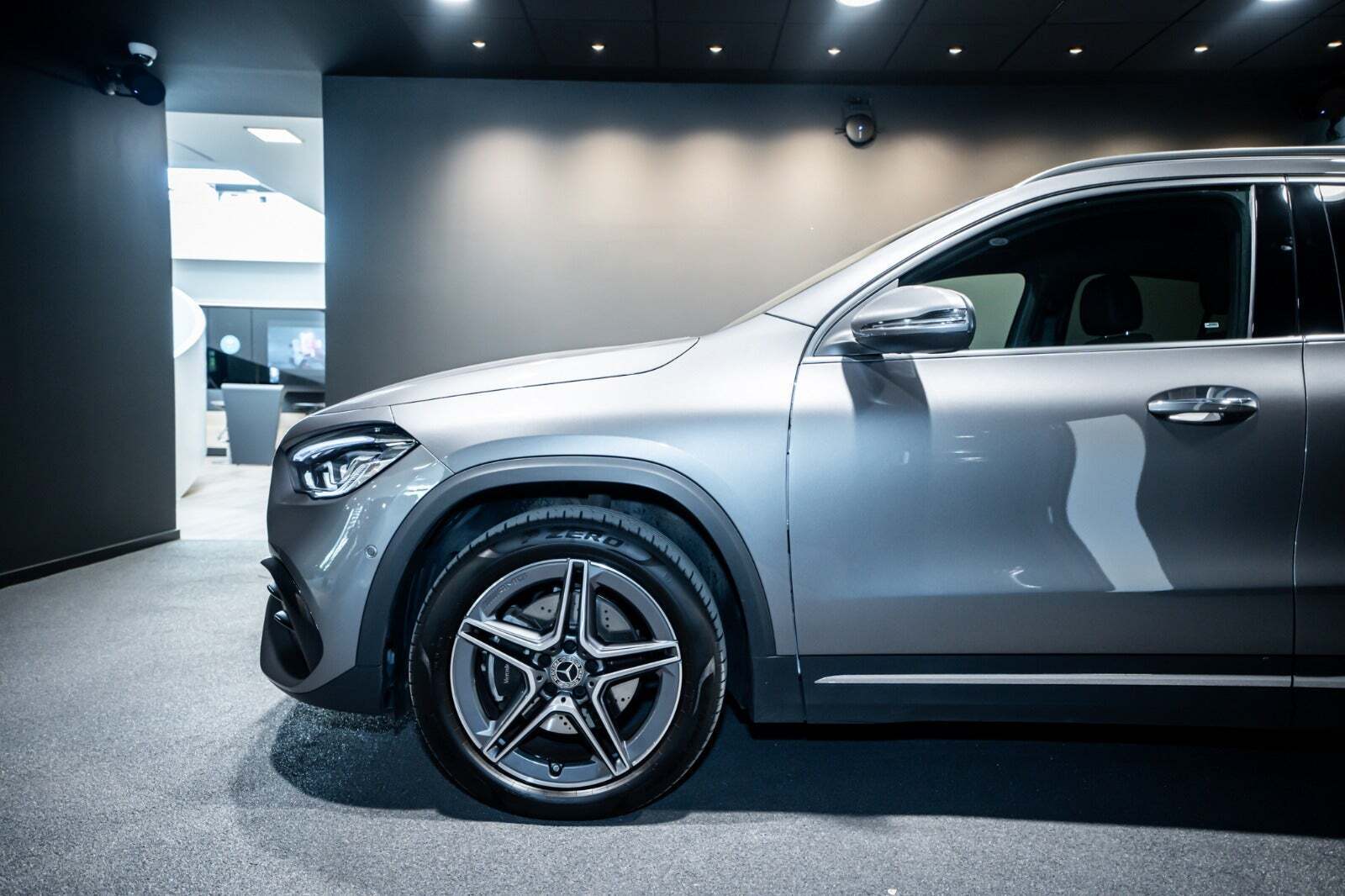 Mercedes GLA250 e