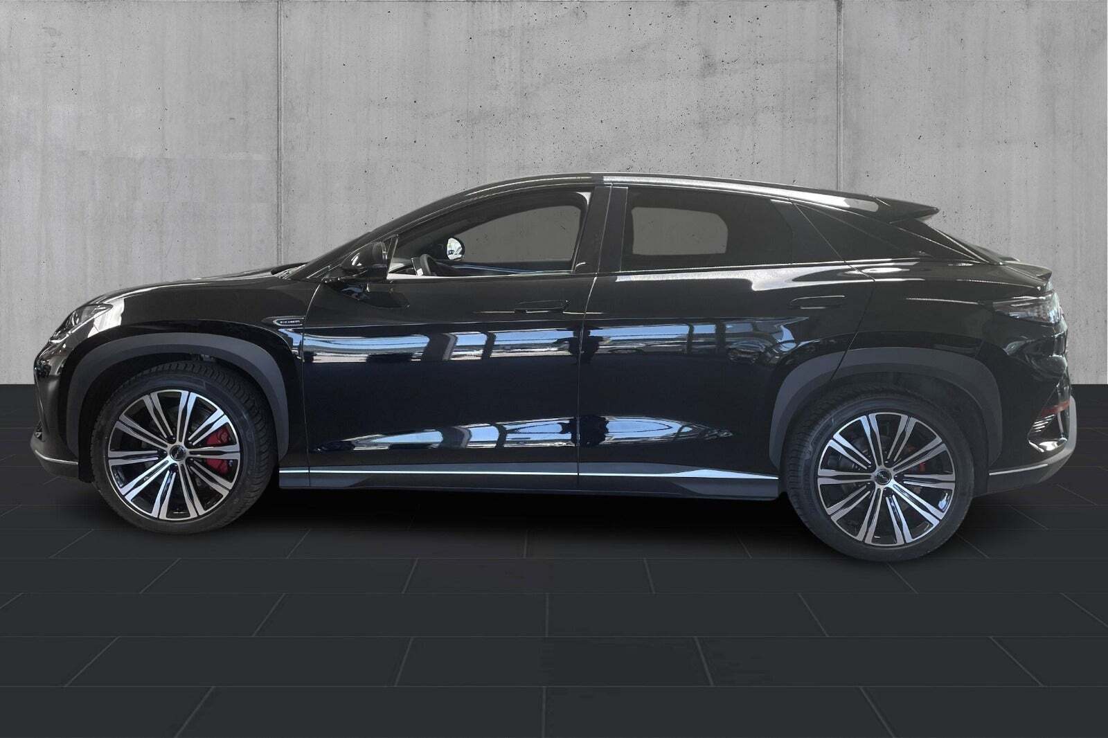 BYD Sealion 7