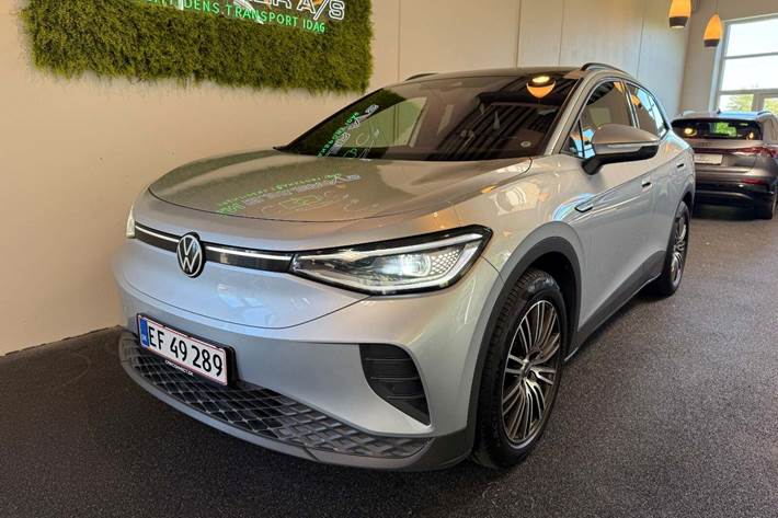 Sølv VW ID.4 fra 2021 set udefra